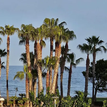 Mondrian Magic World - Sea View First Line Of The Appartement Oropesa del Mar